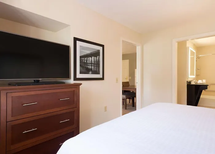 Homewood Suites Jacksonville Deerwood Park